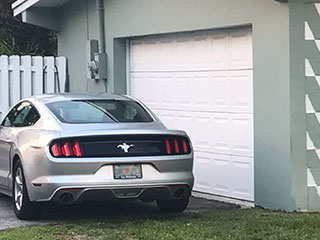 Garage Door Maintenance Service | Garage Door Repair Darien, IL Garage Door Maintenance Service | Garage Door Repair Darien, IL